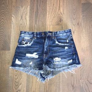 Zara Trafaluc distressed denim shorts